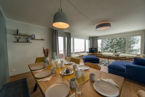 Wohn/Esszimmer Schafrügg